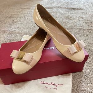 Ferragamo patentcalf shoes